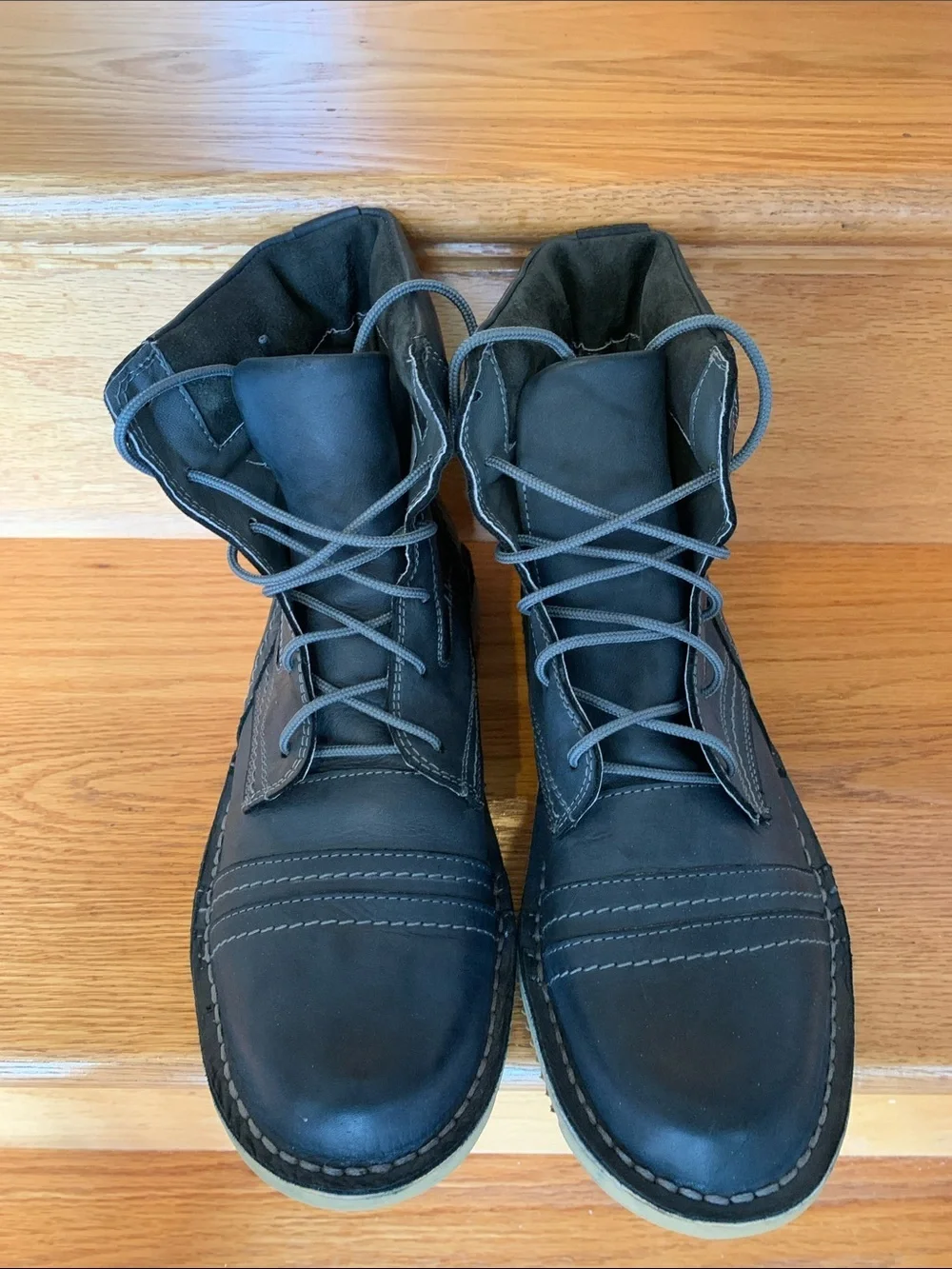 Oliberte Ngola Men's Dark Grey Lace-Up Leather Boots​
